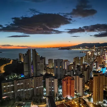 Apartment Skyline Floor 28 Sea Views *