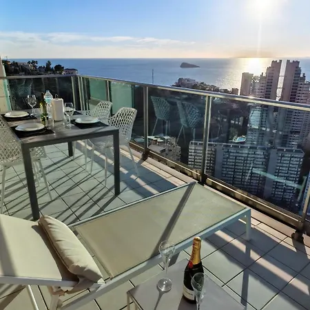 Skyline Floor 28 Sea Views Apartment *