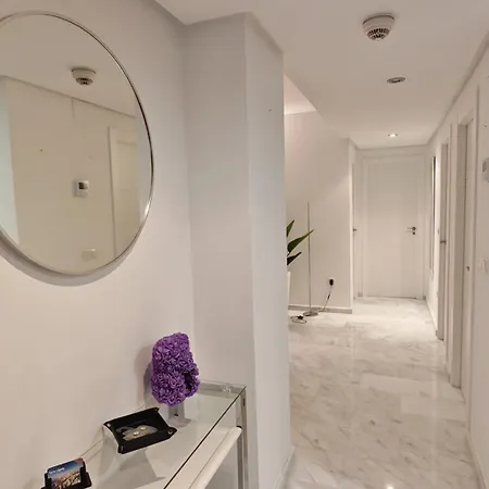Skyline Floor 28 Sea Views Apartamento *