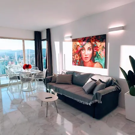 Apartment Skyline Floor 28 Sea Views