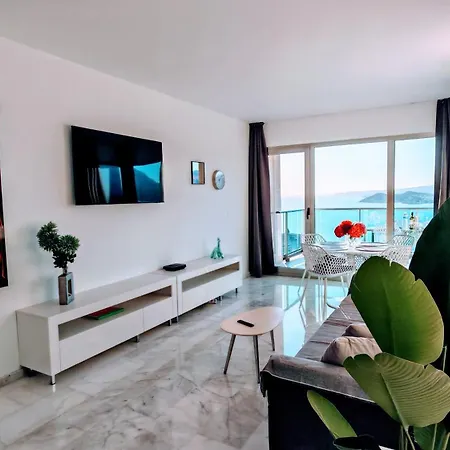 Skyline Floor 28 Sea Views * Benidorm