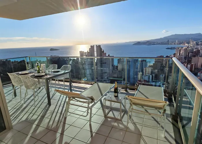 Skyline Floor 28 Sea Views *